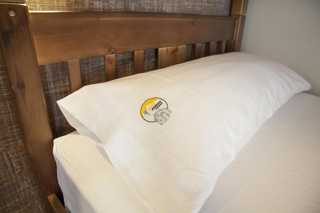 Hostel-Albergue Monte Perdido Торла Екстер'єр фото
