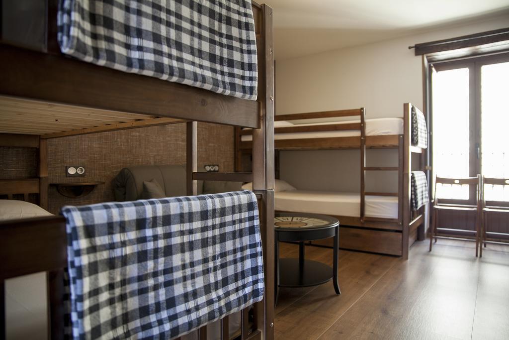 Hostel-Albergue Monte Perdido Торла Екстер'єр фото