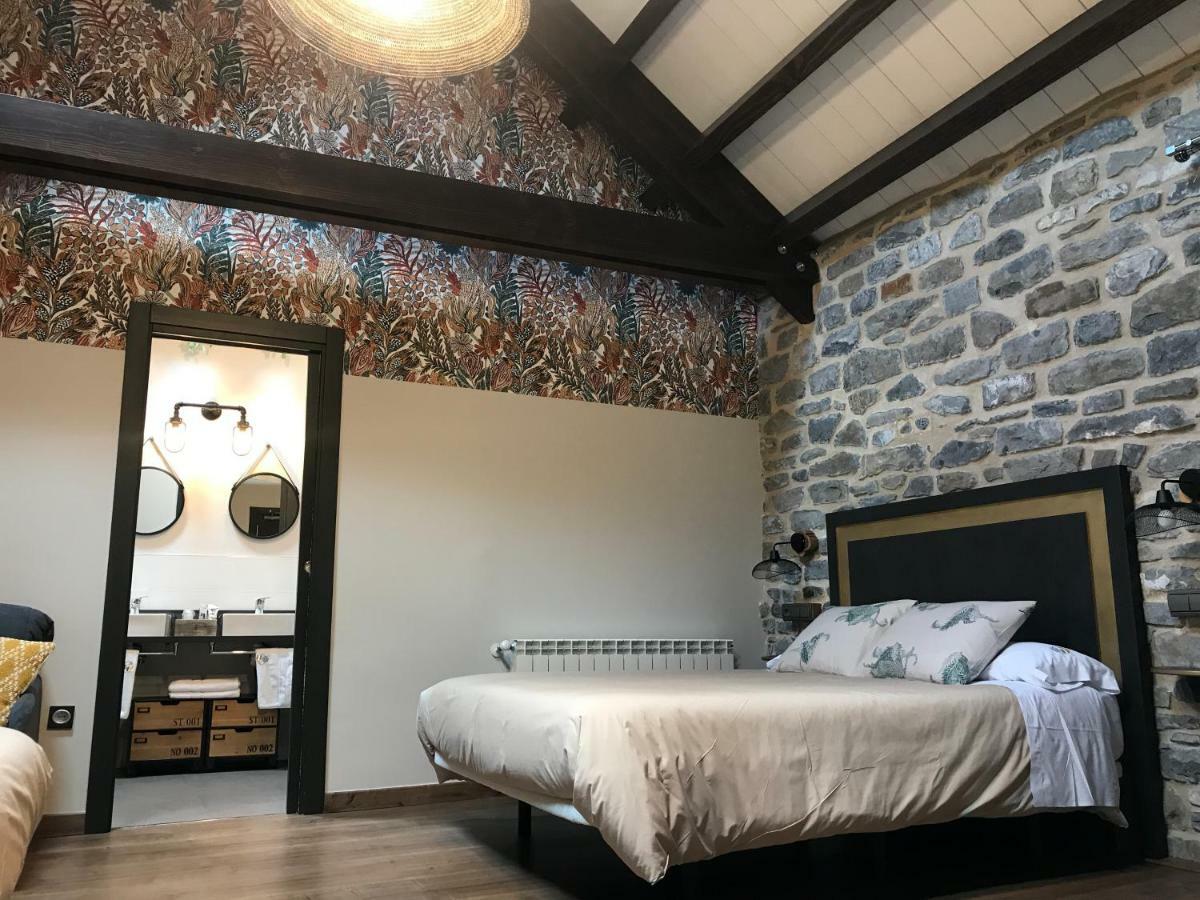 Hostel-Albergue Monte Perdido Торла Екстер'єр фото